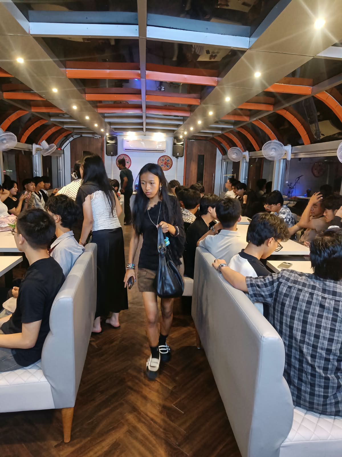 Dinner Cruise guest photo, 23 Oct 2026