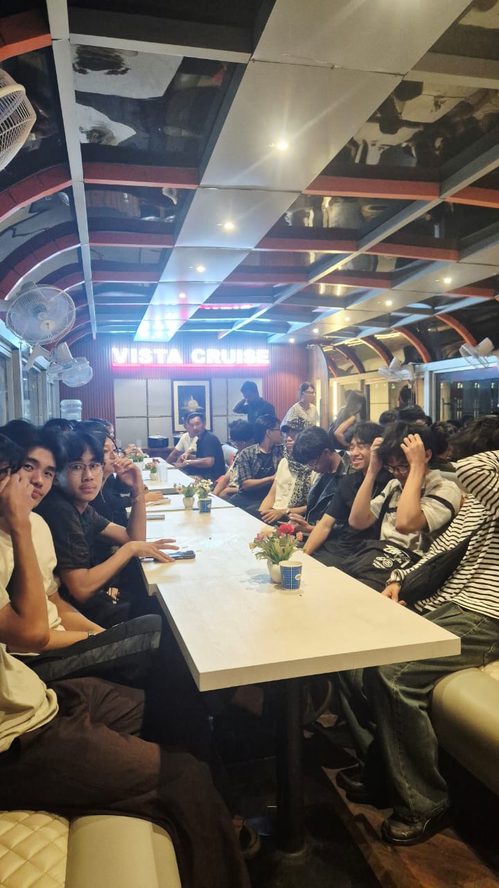 Dinner Cruise guest photo, 23 Oct 2026