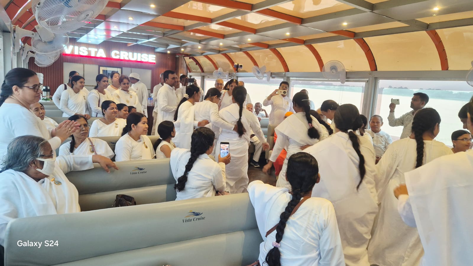 Sunset Cruise guest photo, 5 Oct 2026