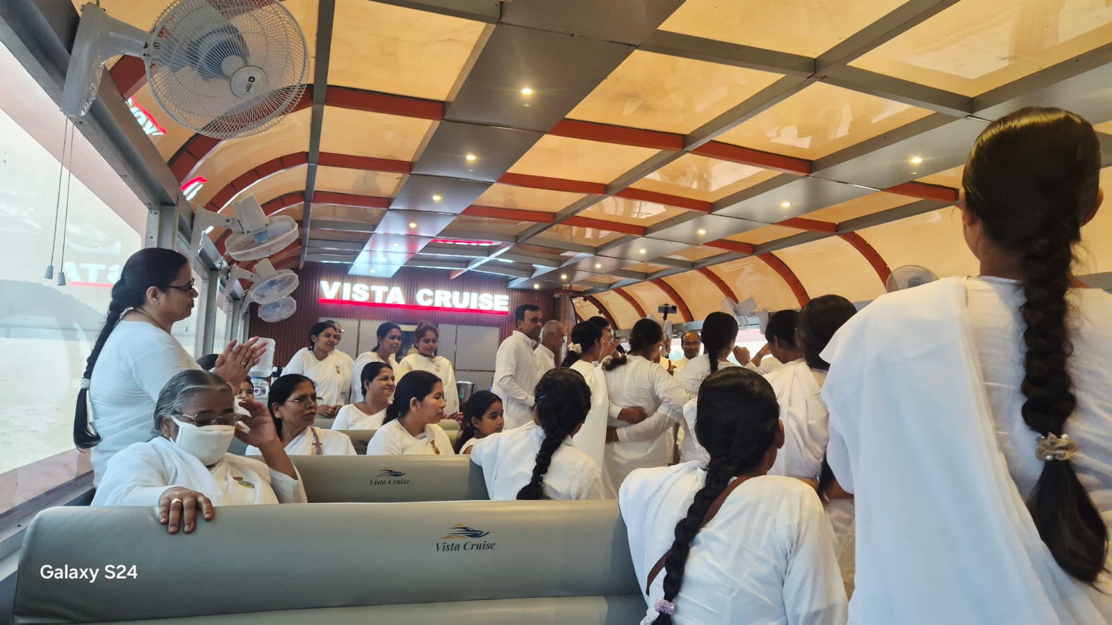 Sunset Cruise guest photo, 5 Oct 2026